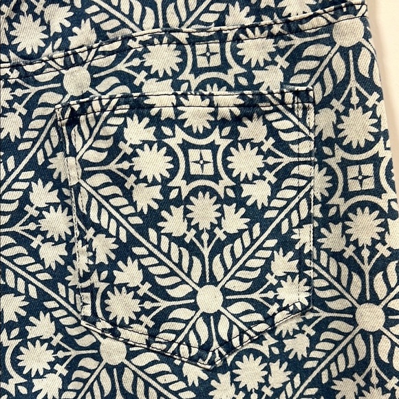 Polygram Patterned Blue Women's Wide Leg Boutique Jeans - Picture 6 of 7